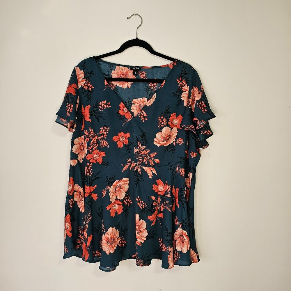 EUC Plus size Torrid short sleeve blouse Teal green and orange floral print